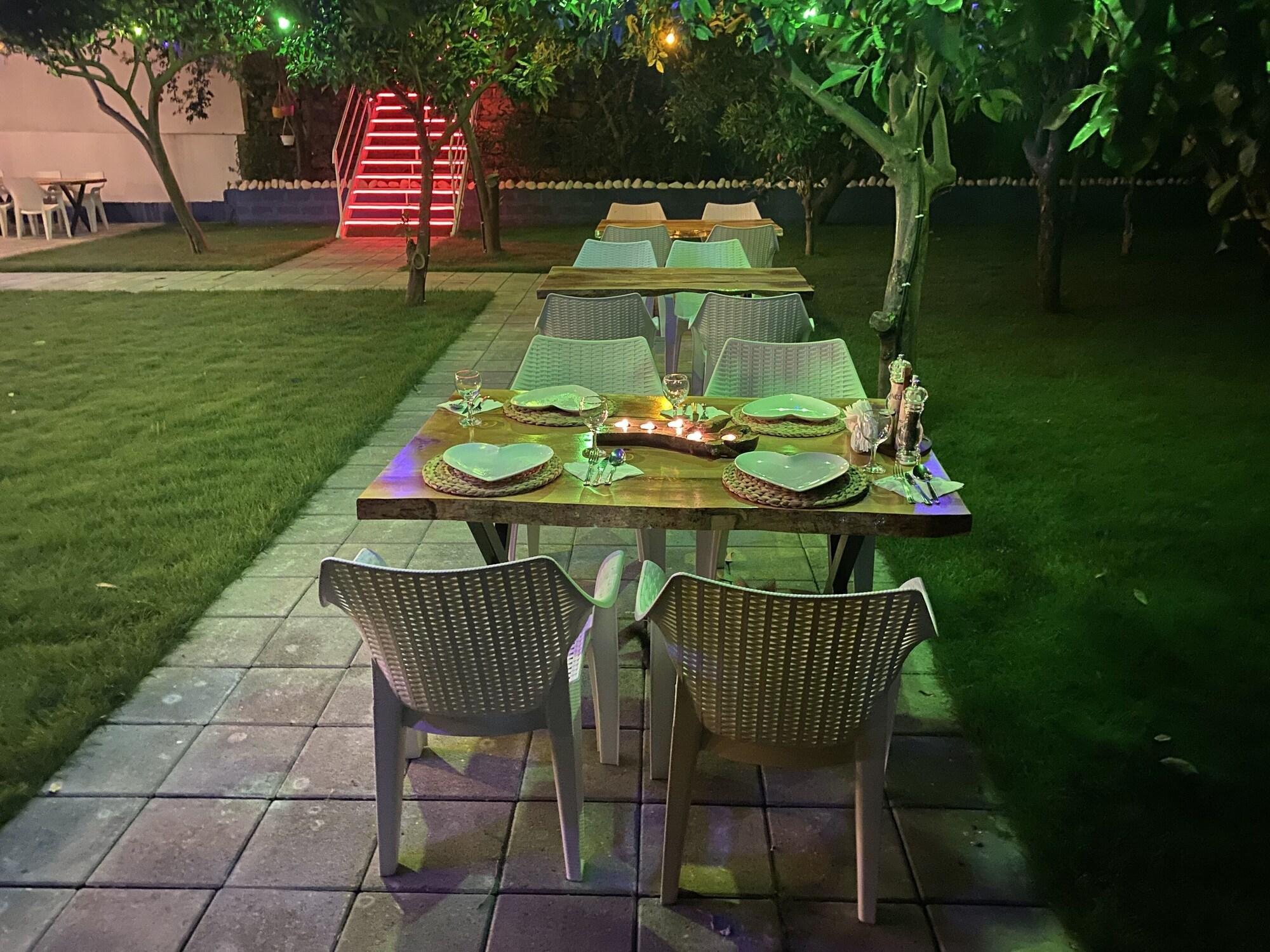 Aroma Butik Hotel Kizilot Exterior photo