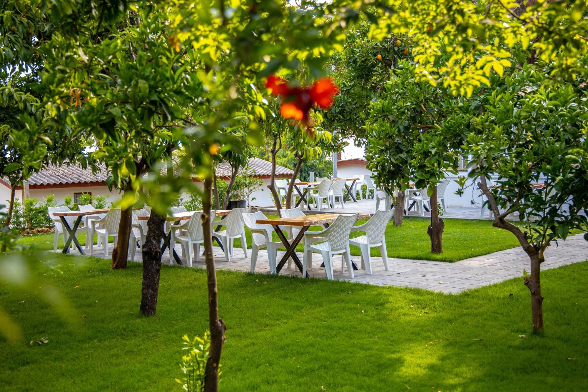 Aroma Butik Hotel Kizilot Exterior photo