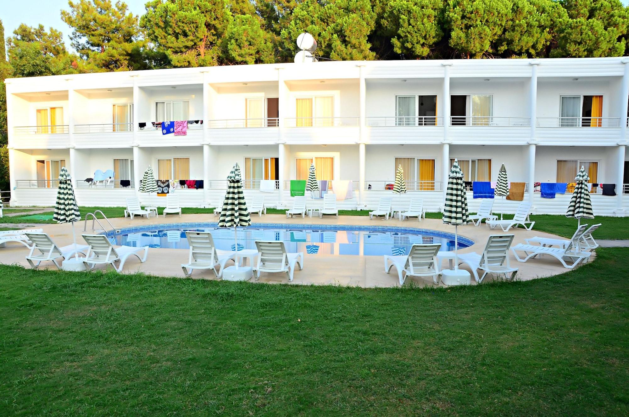 Aroma Butik Hotel Kizilot Exterior photo
