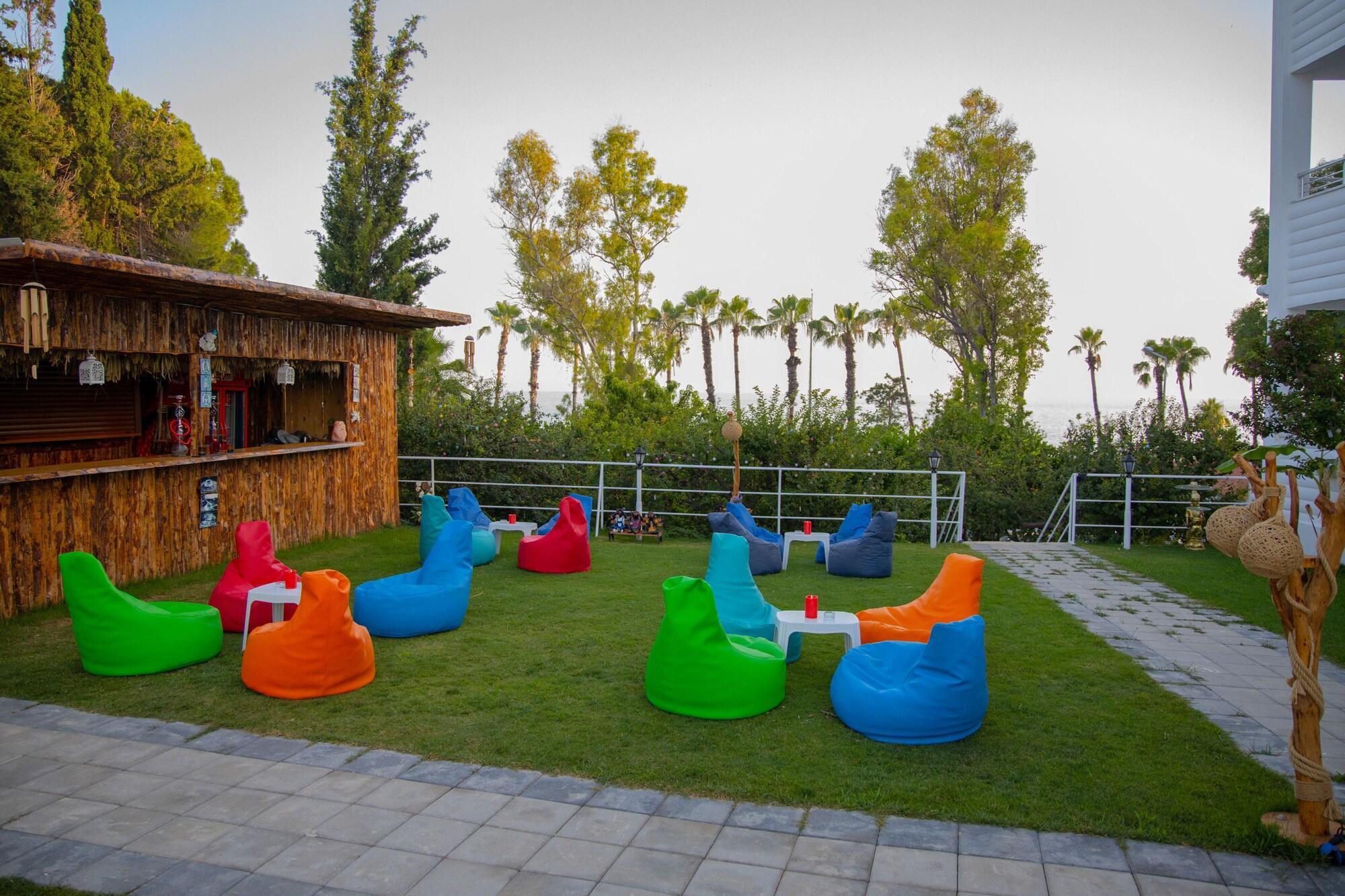 Aroma Butik Hotel Kizilot Exterior photo