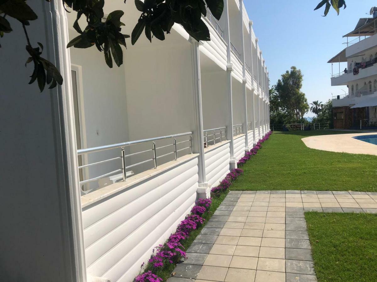 Aroma Butik Hotel Kizilot Exterior photo